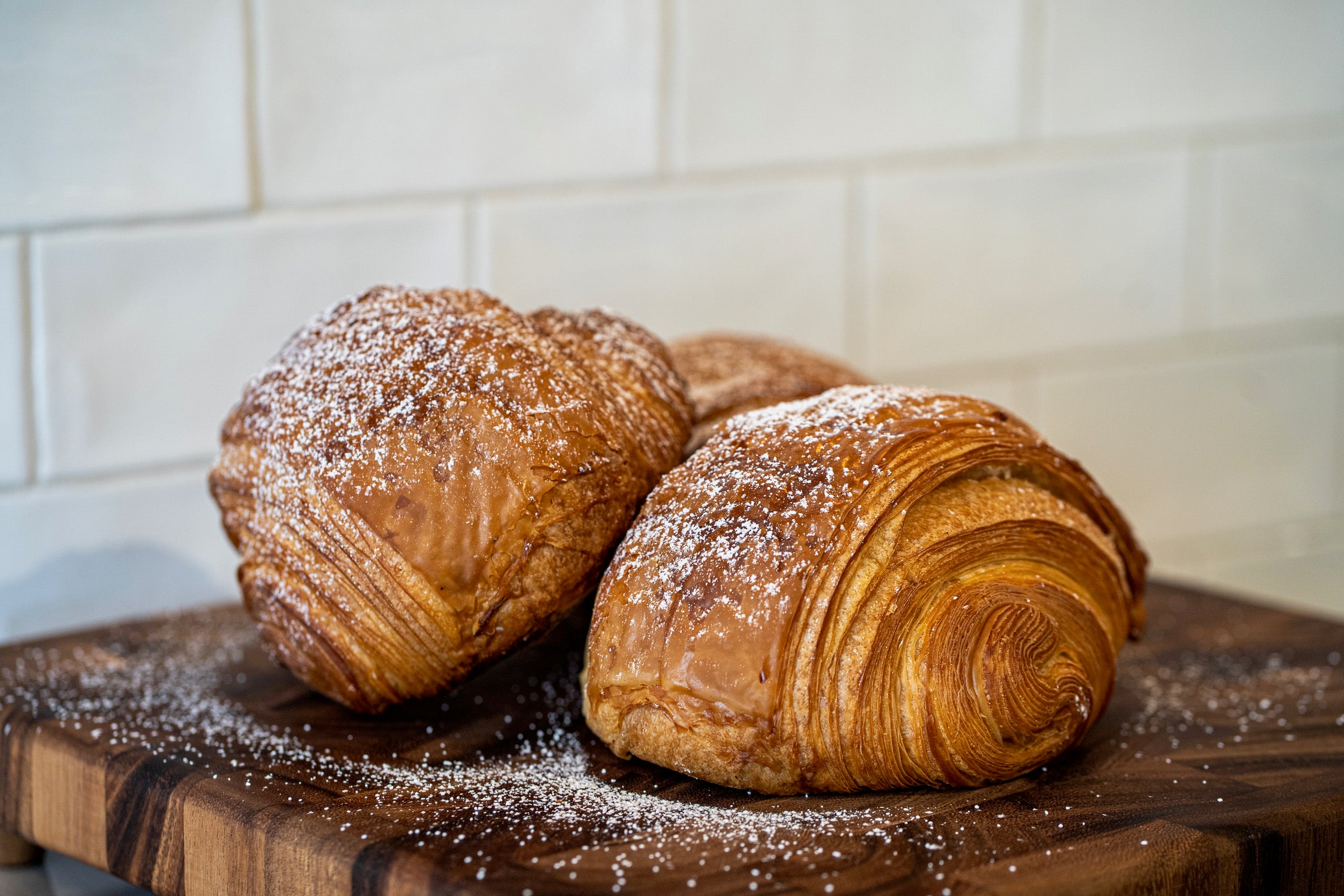 Pain au Chocolat (6 count)
